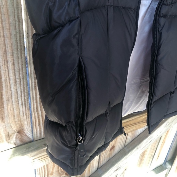 Gap Black Quilted Down Filled Full Zip 5 Pocket Vest Size L - Picture 8 of 14